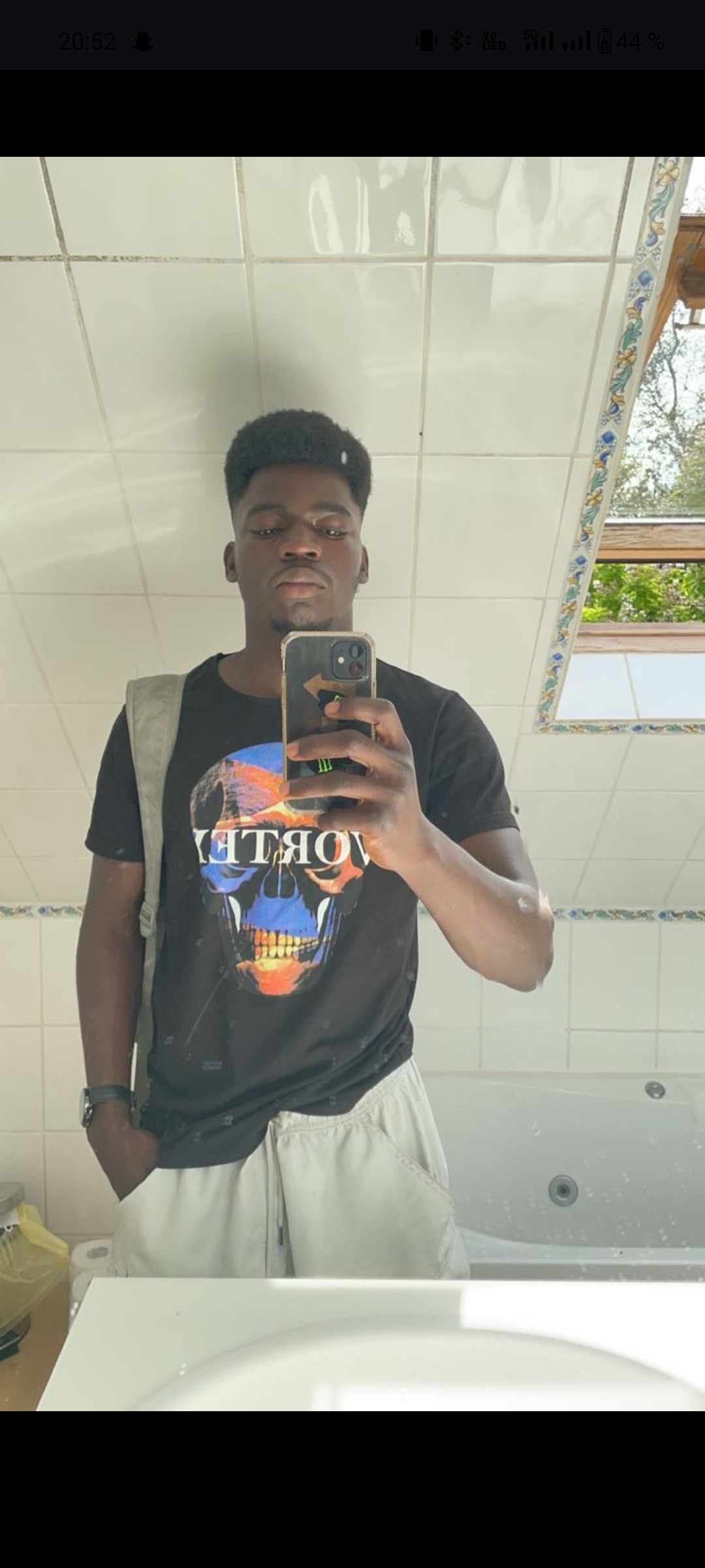 Profil de Anthon